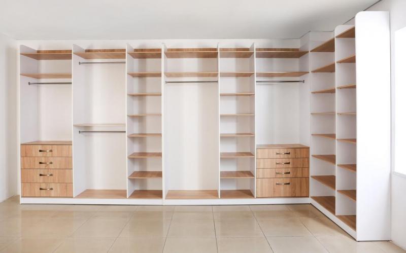 Biblioth&egrave;que, placard ou dressing sur mesure &agrave; Mainvilliers, quel am&eacute;nagement choisir ?